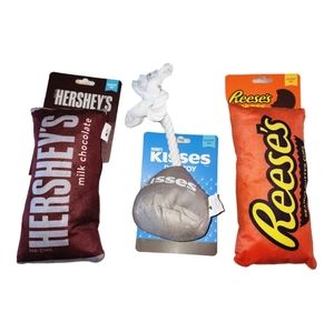 Hershey’s  Kisses,Reese’s,Hershey’s. Squeak Me! Pet Toys